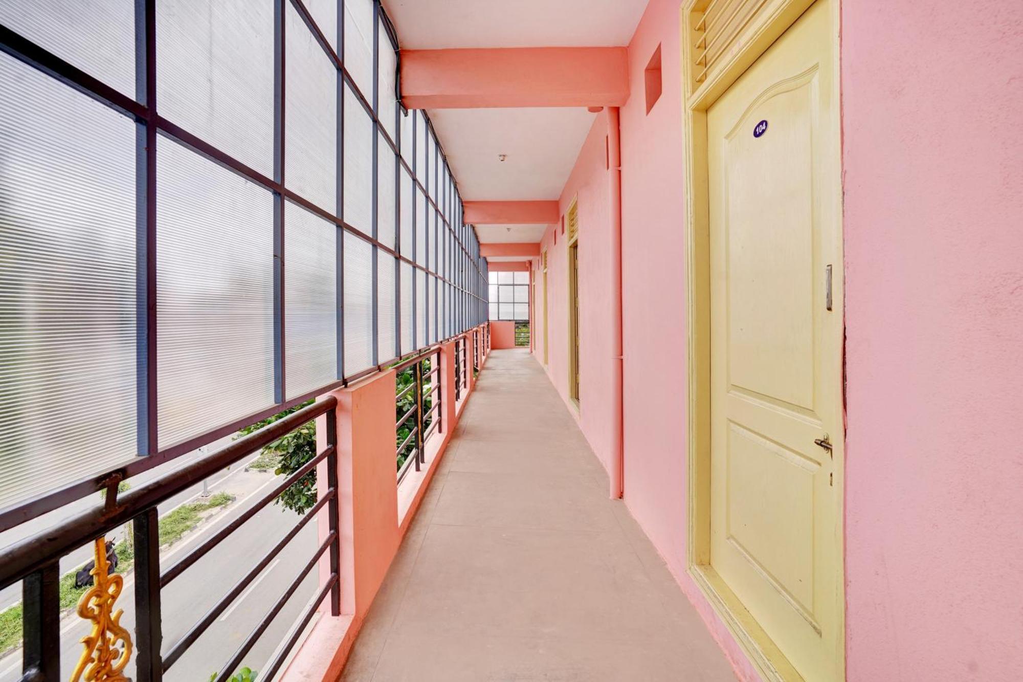 Hotel O Sv Lodge Bangalore Ngoại thất bức ảnh